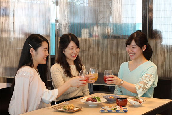 日本一に輝いた梅酒4種や フルーツのカクテル梅酒も3時間飲み放題の 梅酒bar が 6 6 8 31まで開催 Willmedia News